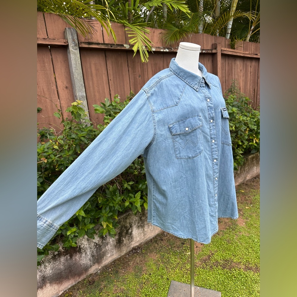 Wrangler Women's Rodeo Poster Light Denim Long Sleeve Size XXL - Picture 2 of 14
